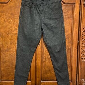 Banana Republic Mid-Rise Skinny Jeans
Size 30